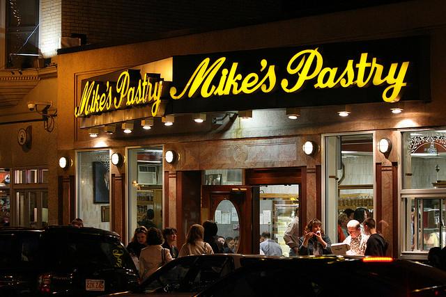 Mike’s Pastry