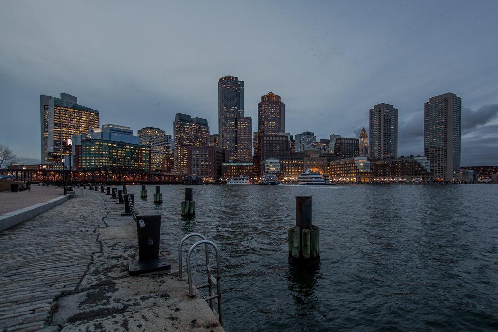 Column: An unconventional date guide to Boston