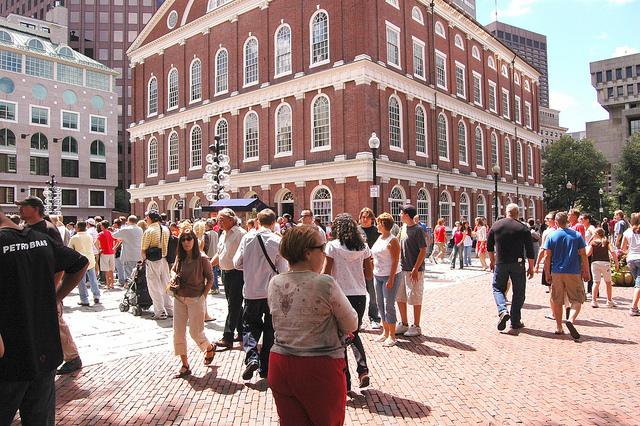 Faneuil Hall hosts events for college students 