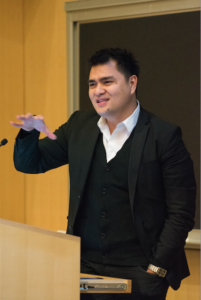 Journalist Jose Antonio Vargas speaks on immigration at NU