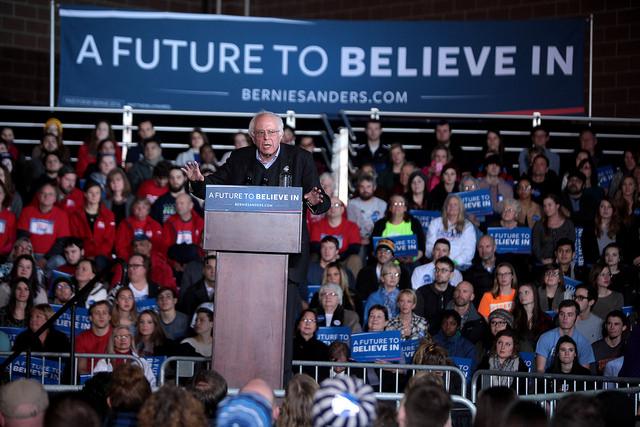 Sanders looks to maintain momentum in New Hampshire