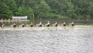 Men’s rowing closes season with a bang