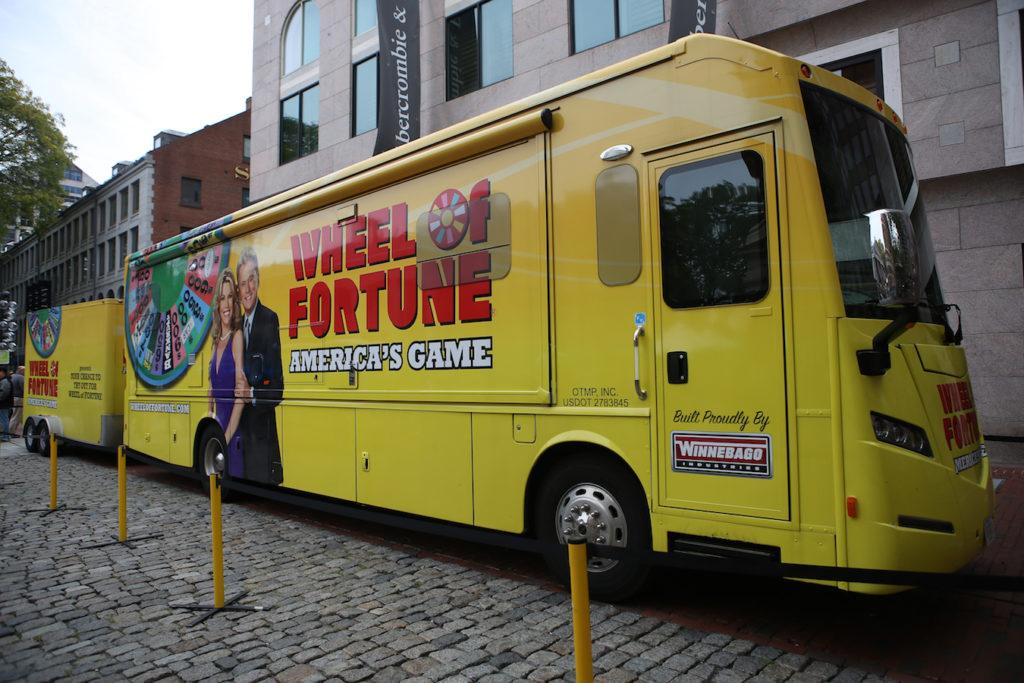 Wheel+of+Fortune+bus+recruits+Boston+game+show+contestants