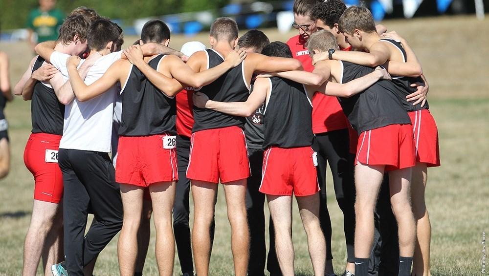 Huskies Cross Country Dominates in New England Championship
