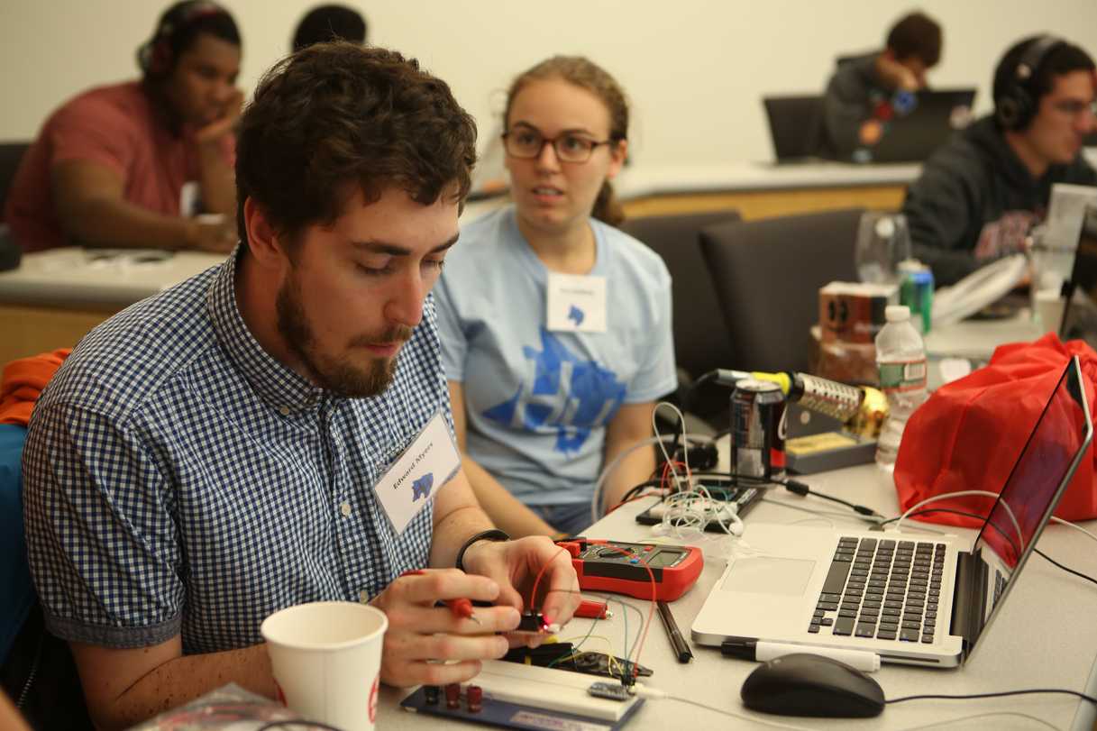 Student hackers compete in innovation marathon - The Huntington News