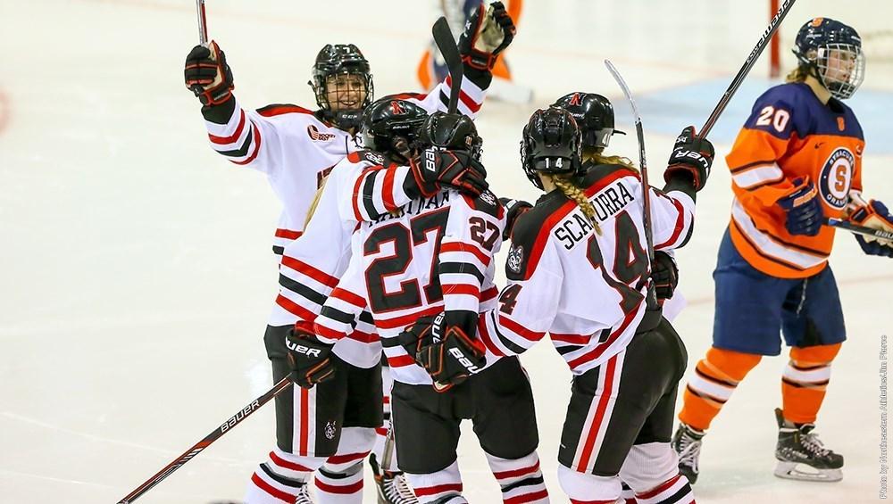 Womens+hockey+beats+Syracuse%2C+BU+in+undefeated+week