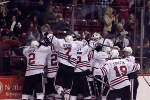 Men’s hockey sweeps UMass Lowell in road-home series