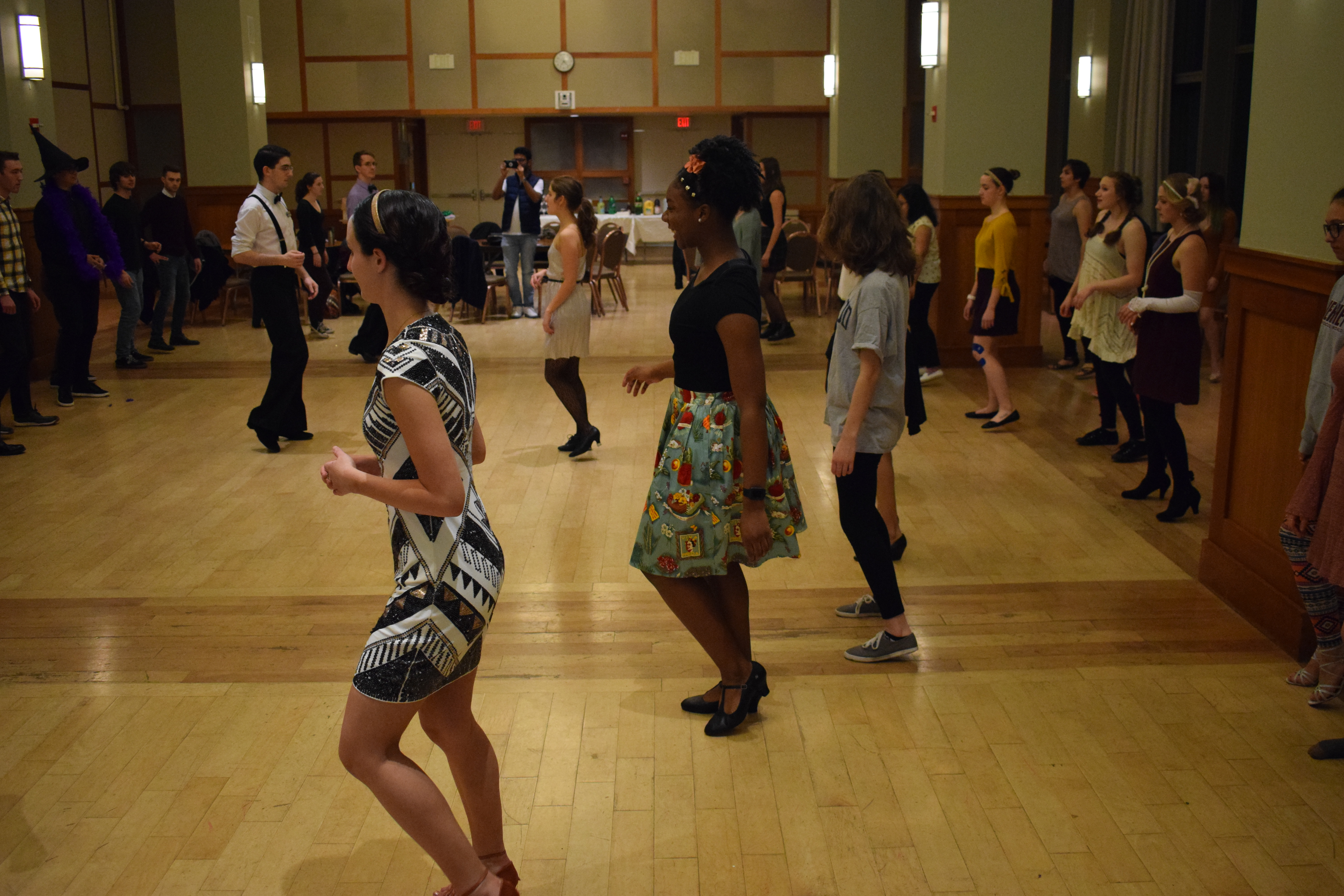 Ballroom Dance Club Hosts Speakeasy Themed Swing Dance The