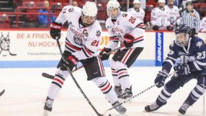 Men’s hockey ties UNH, maintains second in Hockey East