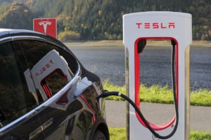 Tesla promotes opportunities for women engineers