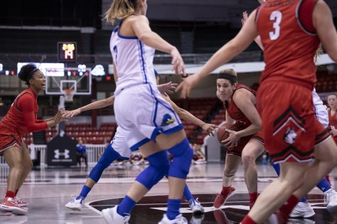 Resilient Huskies go down in CAA semis, lose to Drexel in OT