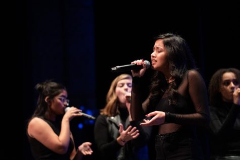 Northeastern’s Pitch, Please! wins a cappella quarters