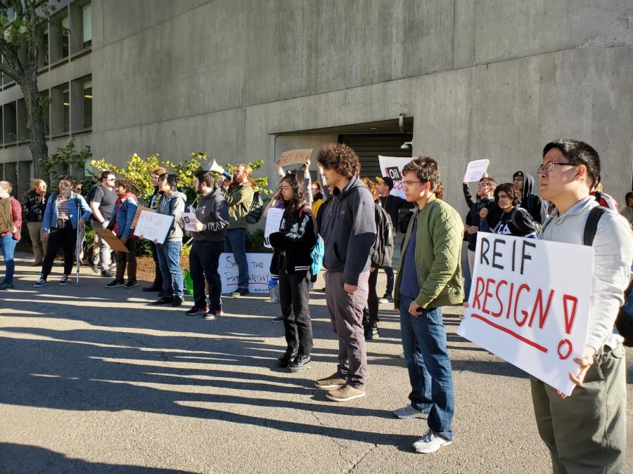 MIT+students+and+faculty+protested+the+administrations+financial+ties+at+the+annual+MIT+Corporation+meeting+last+Friday.+