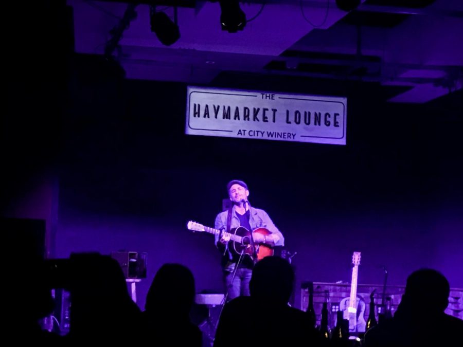 Joshua Davis performs in the Haymarket Lounge at the City Winery Nov. 14.