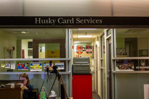 Active Minds starts petition to add emergency numbers to Husky Cards