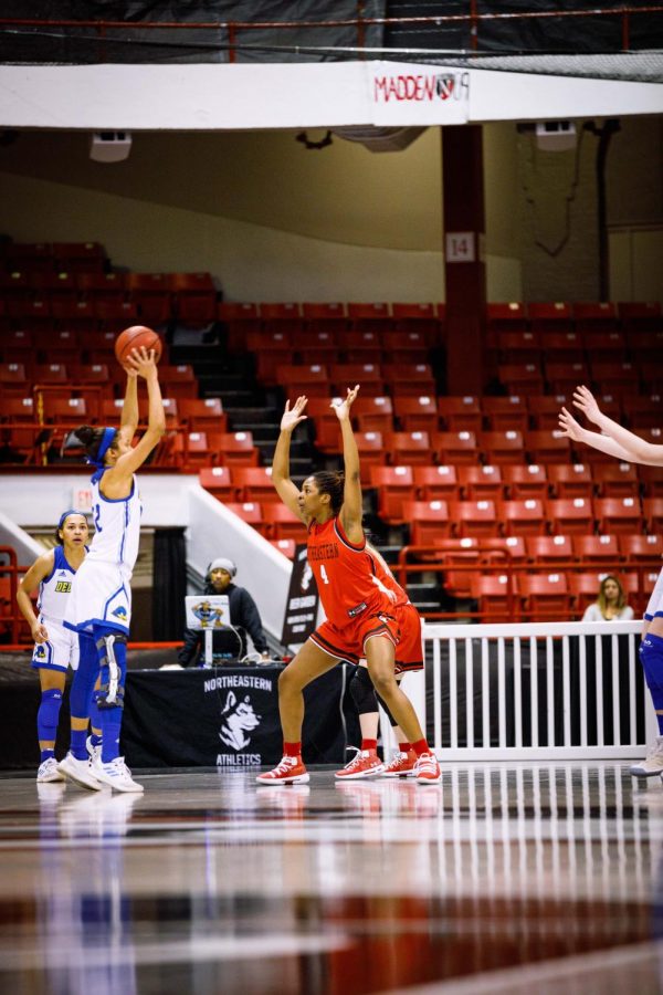 Women’s basketball claims close victory against Harvard