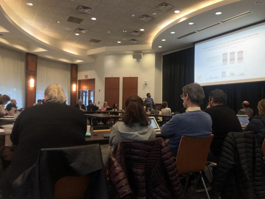 The faculty senate met in Raytheon Amphitheater on Feb. 5.