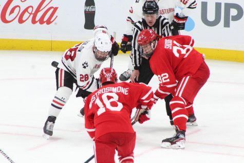 No. 16 men’s hockey heads to playoffs after 2-1 victory over BU