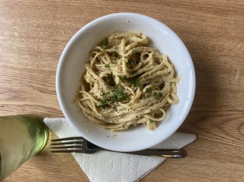 Brandi Doming’s garlic alfredo pasta mimics a creamy and cheesy sauce made using ground cashews. 