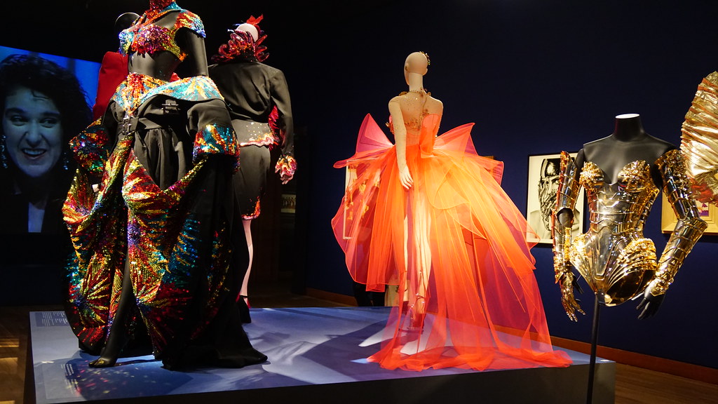 Column: Mugler's boldness, creativity leaves unique legacy on fashion world  - The Huntington News