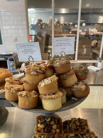 Falling leaves and cooler weather herald in autumn each year — and for
Boston cafés, autumn brings a new slate of pumpkin-spiced drinks and
goods. Pictured here, Tatte offers gluten friendly tea cakes this season.