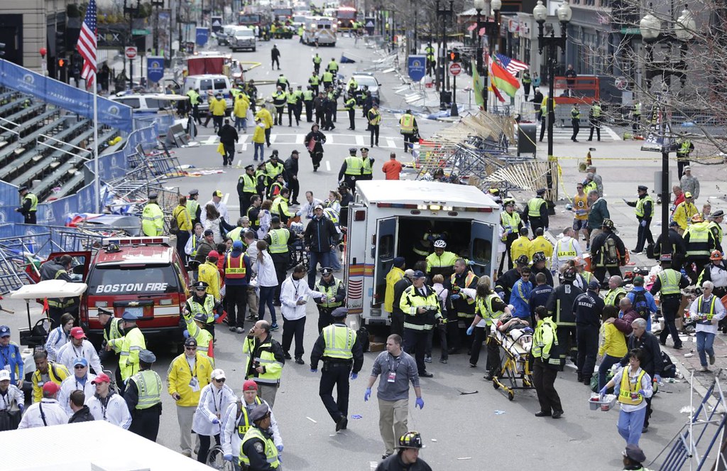 David Ortiz rallies the Boston crowd after Boston Marathon tragedy 