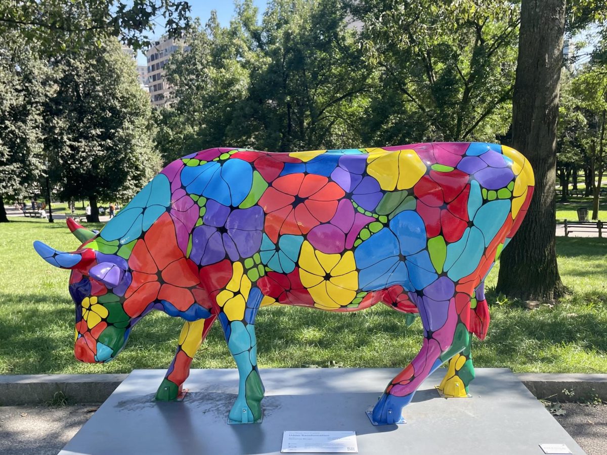 Udder Transformation, a vibrantly painted cow created by Nancy-Lee Mauger. Maugers cow was sponsored by Jordans Furniture.