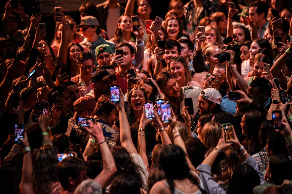 After migrating into the crowd during the final stretch of their set, The 502s play their song “Road Trips” while surrounded by fans. The group’s admiration and passion for their craft, fans and live performance resonated with the engaged and cheerful audience and kept the spirit of good vibes alive until the end of the night.