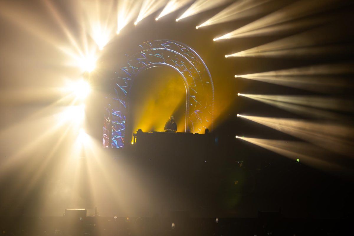 Beams of light surround Zedd during one of his slow songs, creating a sun-like effect. This was met with screams of awe as the audience tried to comprehend what they were seeing.