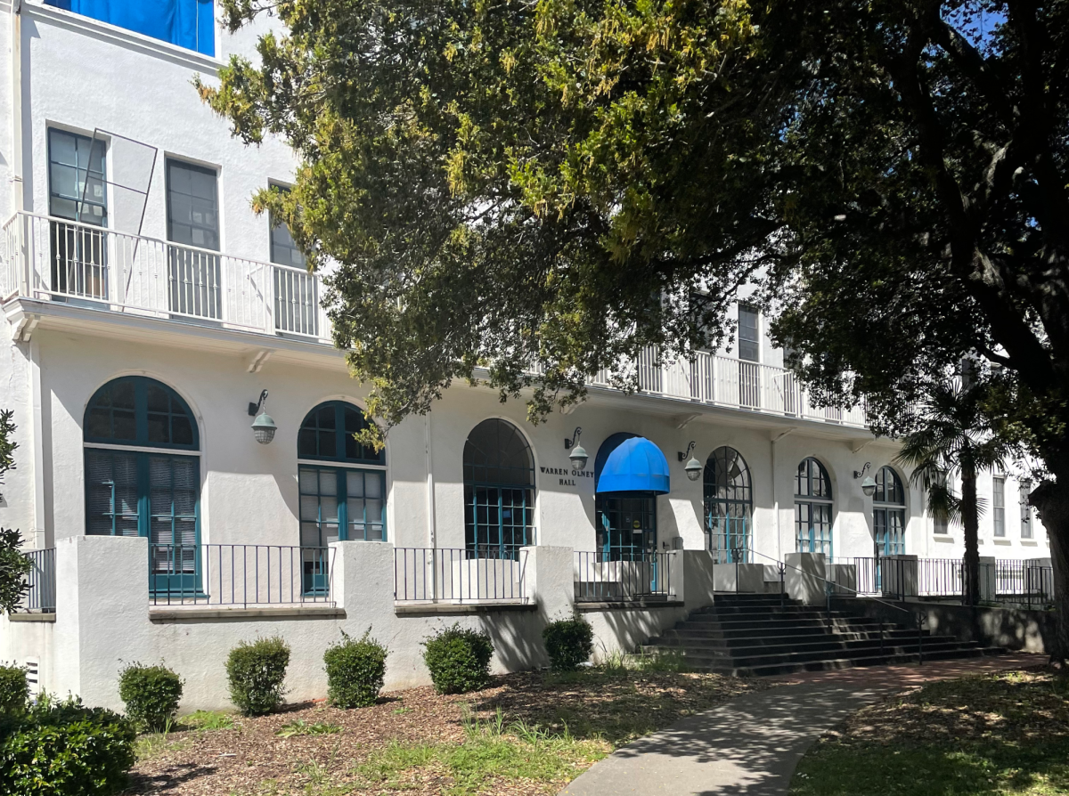 The Warren Olney Hall at the Northeastern Oakland campus. Universities across the nation utilized the legacy policy, undermining many first generation or unknown college applicants. Photo courtesy Lauren Matthews.