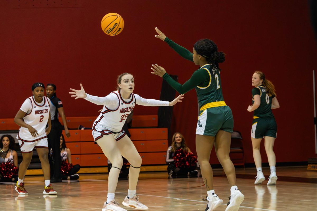 Sophomore guard María Sánchez Pitarch defends against her opponent from William & Mary Jan. 23. Pitarch had a career-high nine points against the College of Charleston.